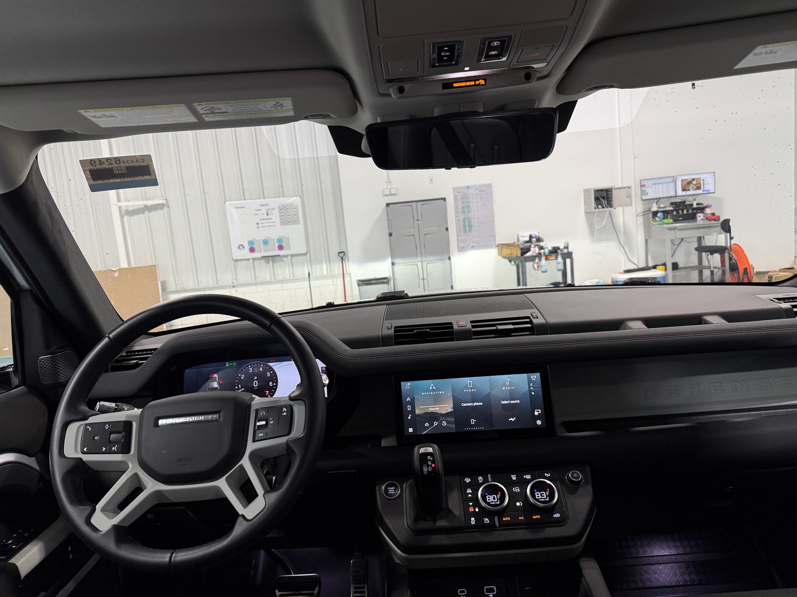 Thumbnail: 2020 Land Rover Defender - 2