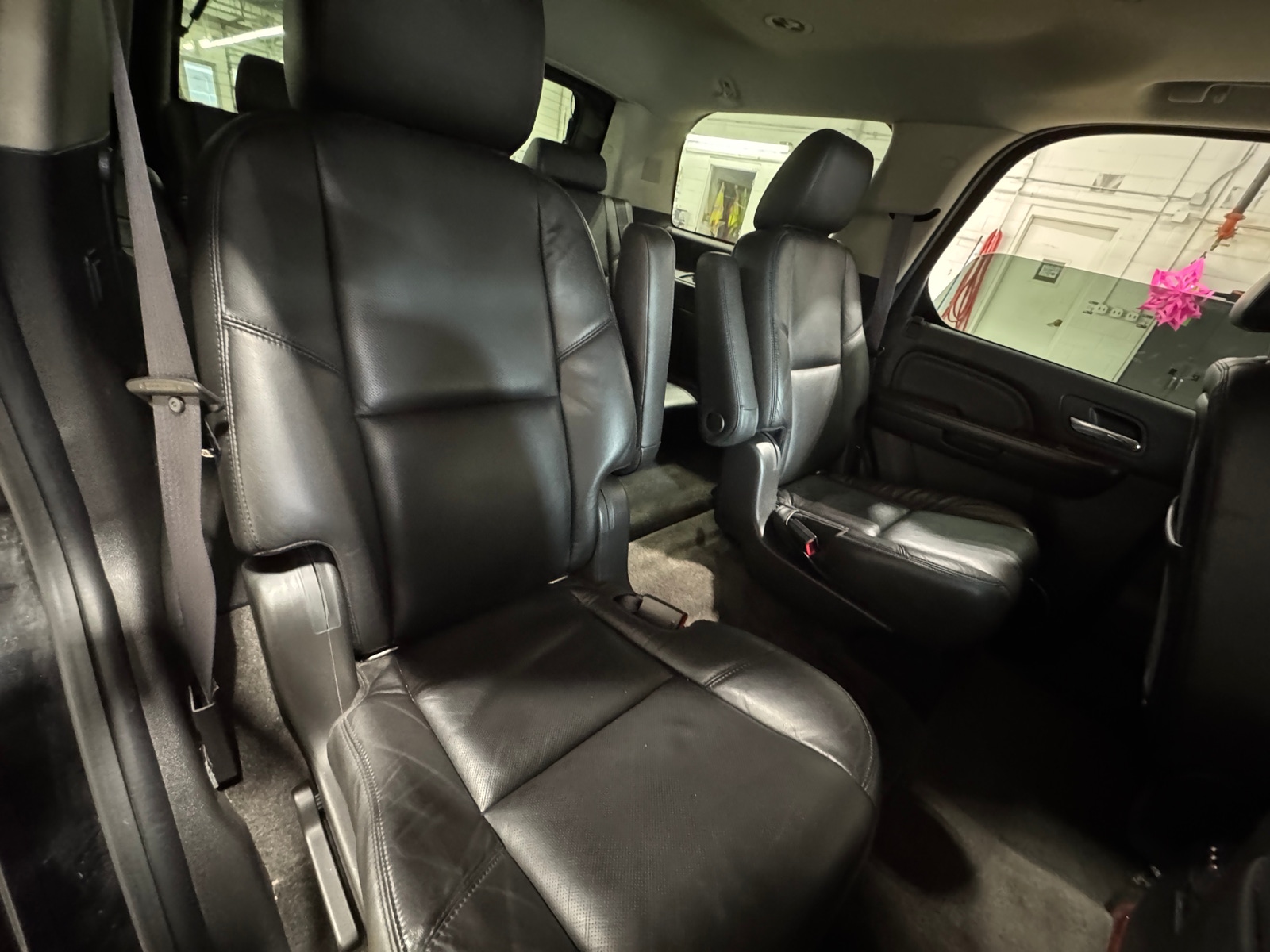 Thumbnail: 2011 Cadillac Escalade - 5