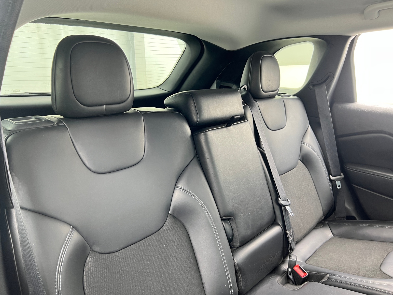 Thumbnail: 2020 Jeep Cherokee - 6