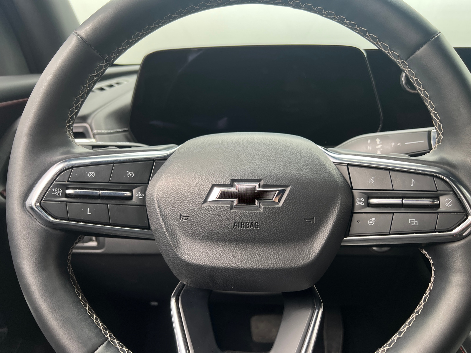 Thumbnail: 2025 Chevrolet Traverse - 4