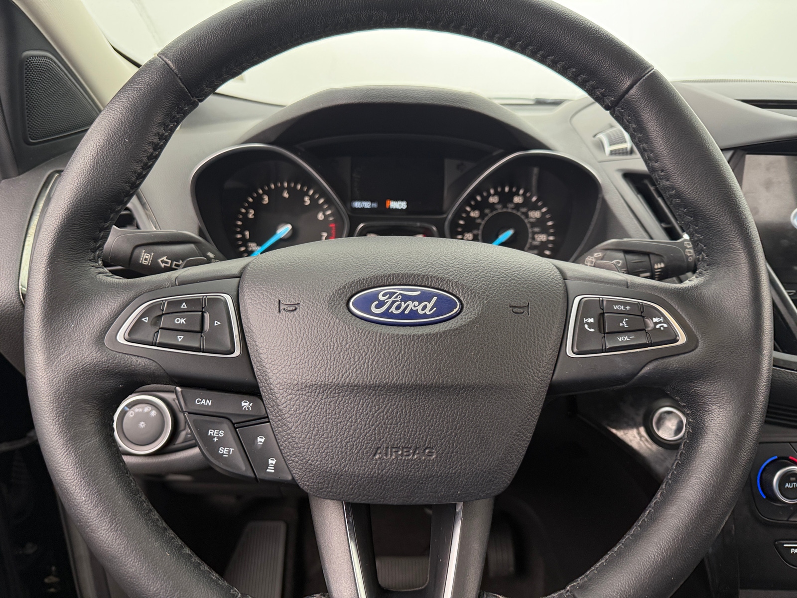 Thumbnail: 2018 Ford Escape - 4