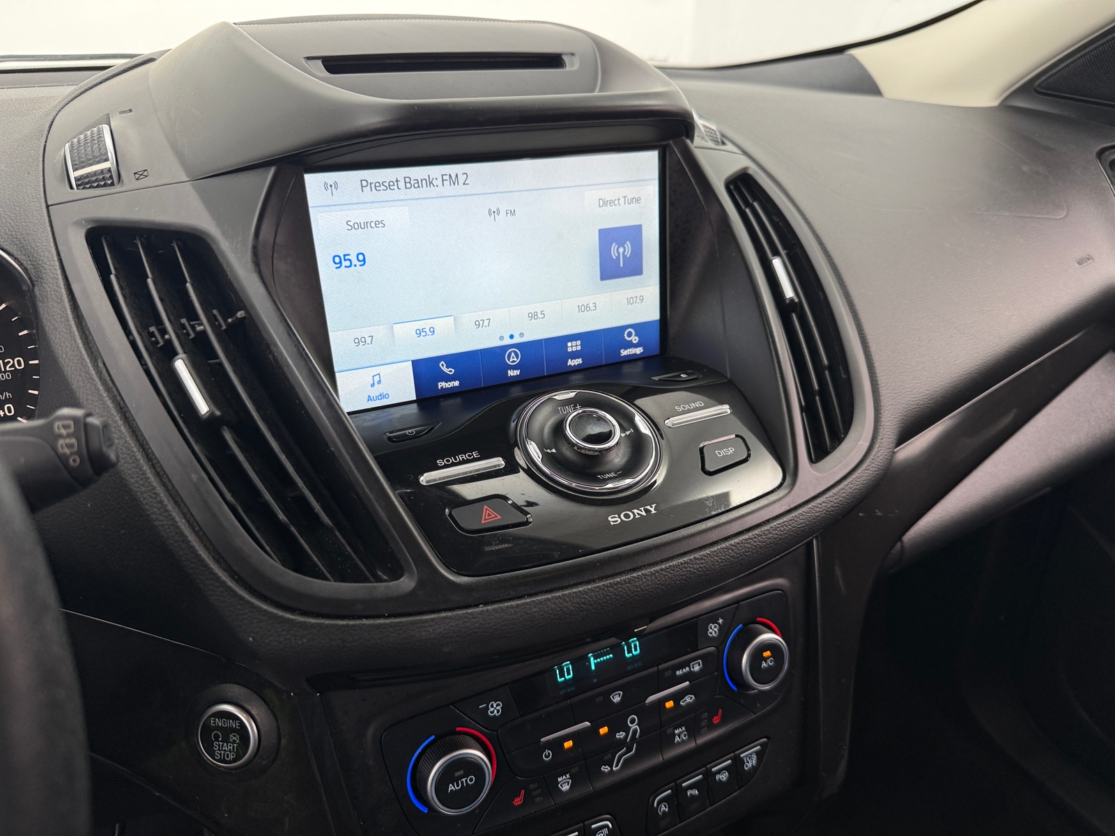 Thumbnail: 2018 Ford Escape - 3