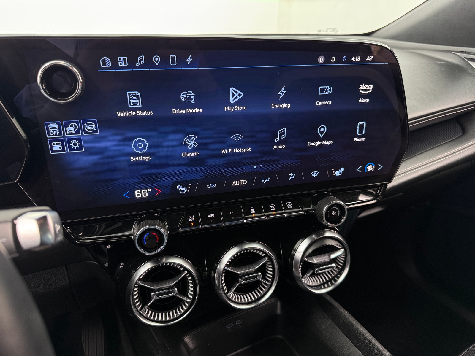 Thumbnail: 2024 Chevrolet Blazer EV - 3