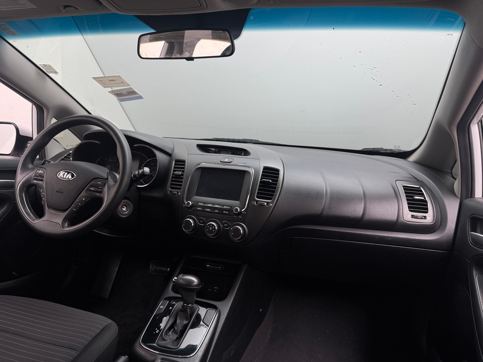 Thumbnail: 2018 Kia Forte - 3