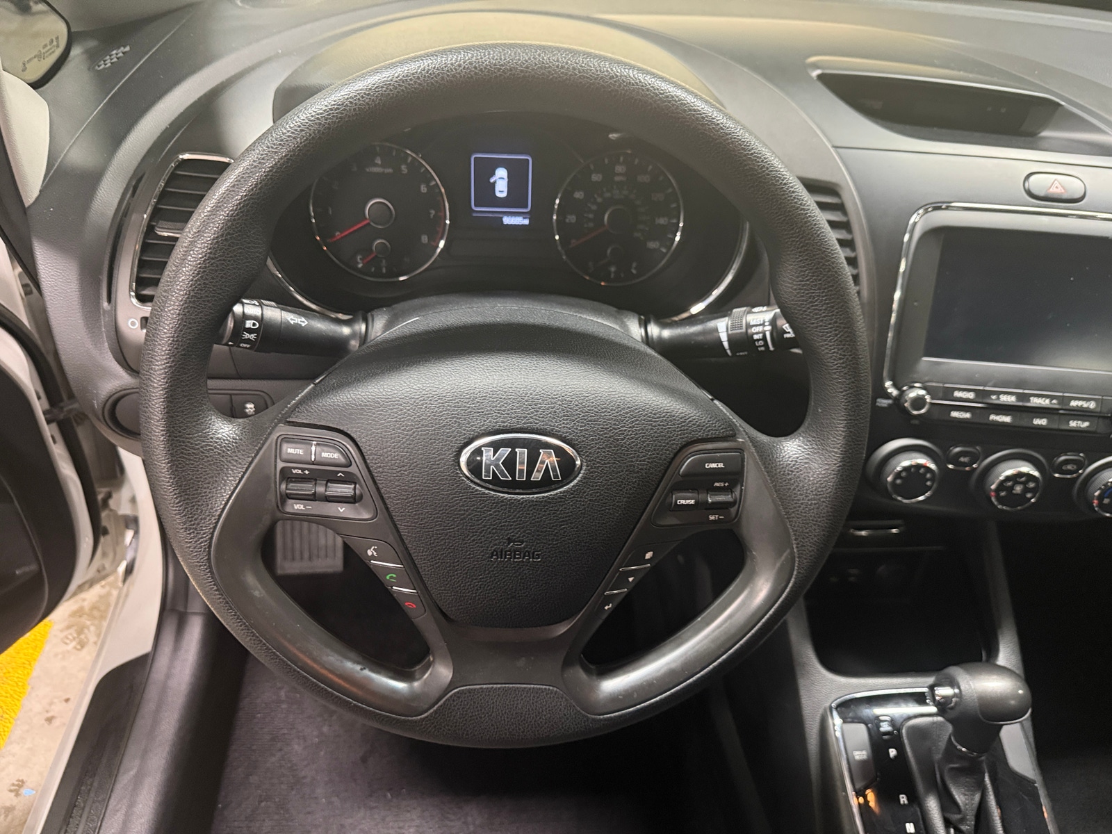 Thumbnail: 2018 Kia Forte - 5