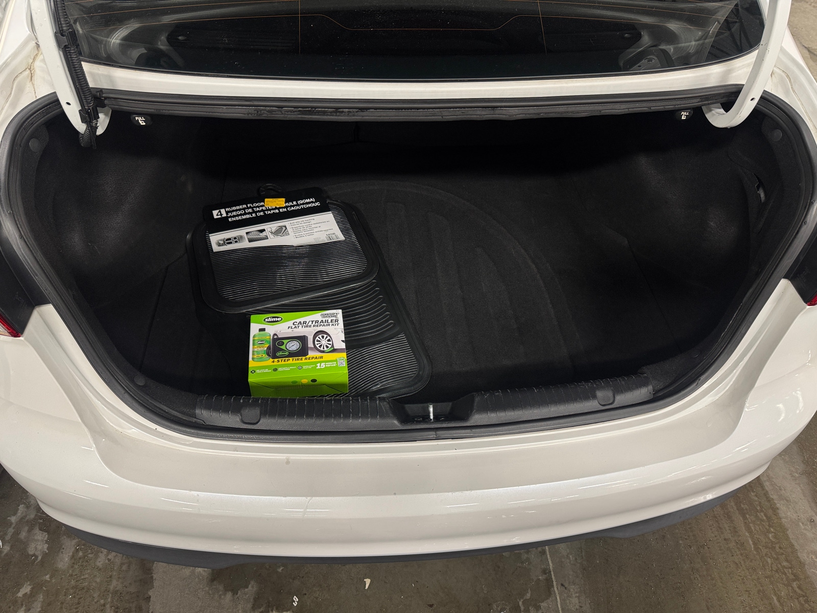 Thumbnail: 2018 Kia Forte - 7