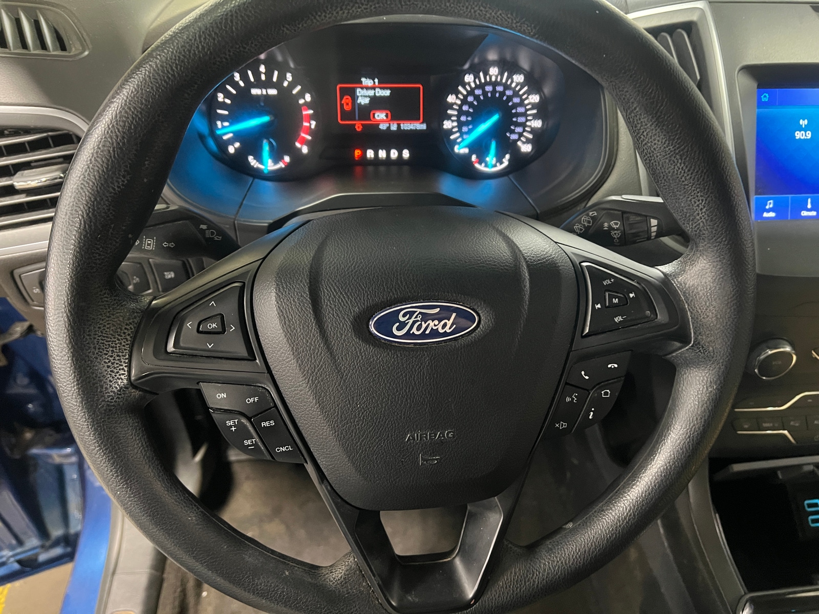 Thumbnail: 2020 Ford Edge - 5