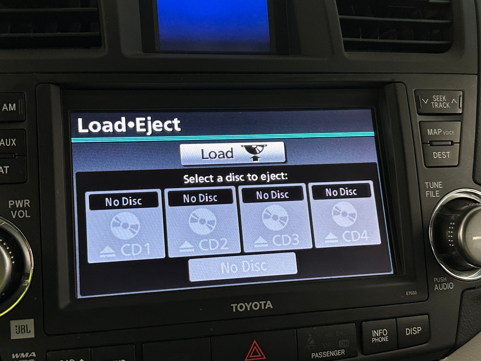 Thumbnail: 2012 Toyota Highlander - 3