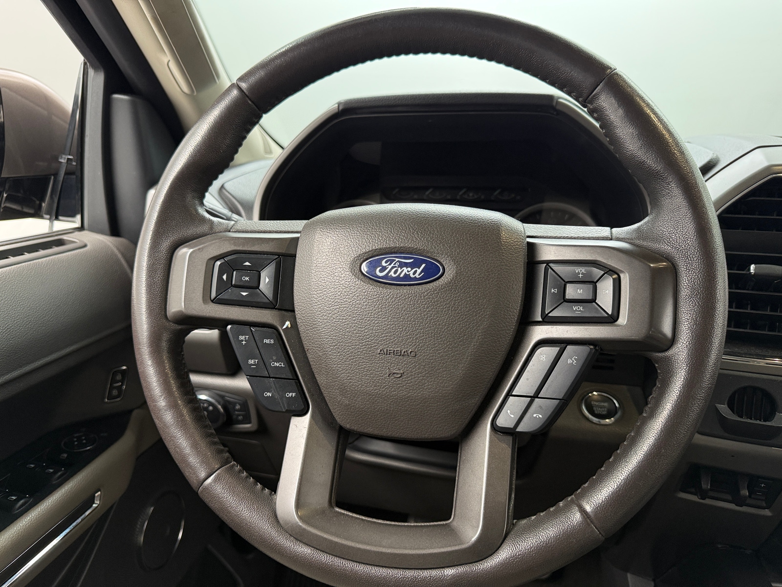 Thumbnail: 2019 Ford Expedition MAX - 5