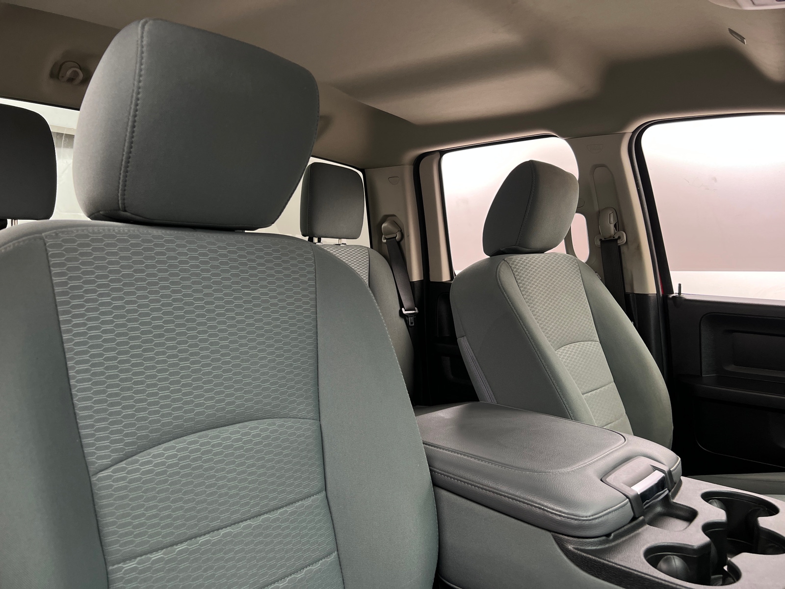 Thumbnail: 2019 RAM 1500 Classic - 2