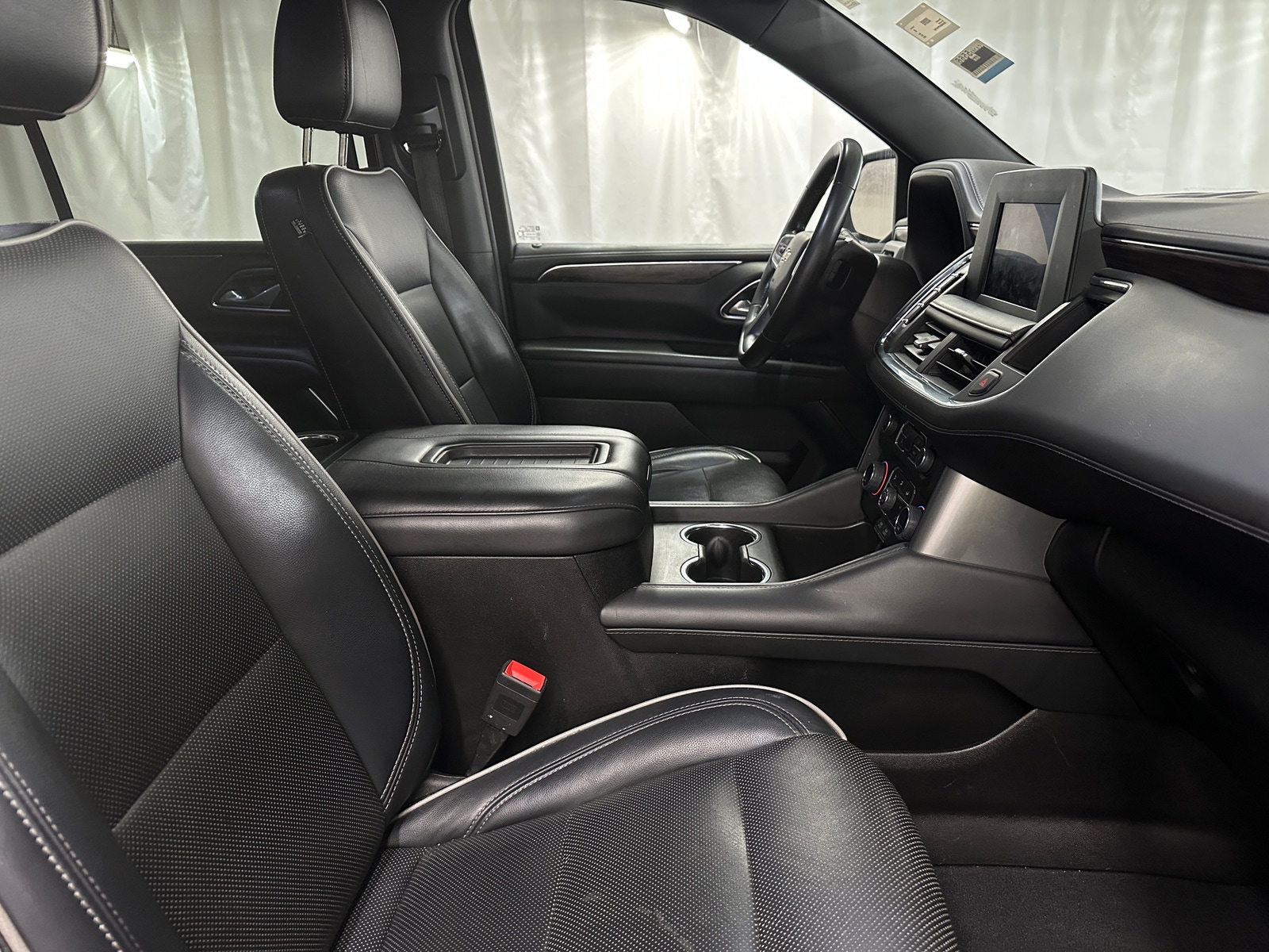 Thumbnail: 2023 Chevrolet Suburban - 2