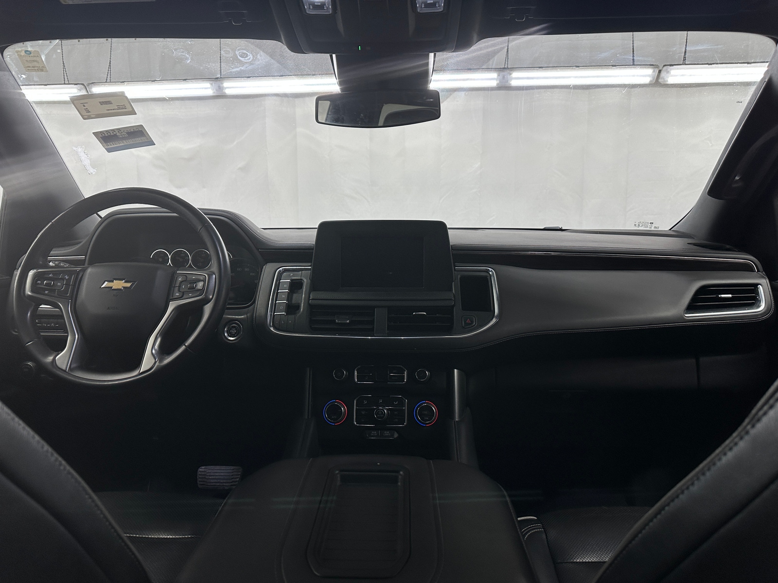 Thumbnail: 2023 Chevrolet Suburban - 3