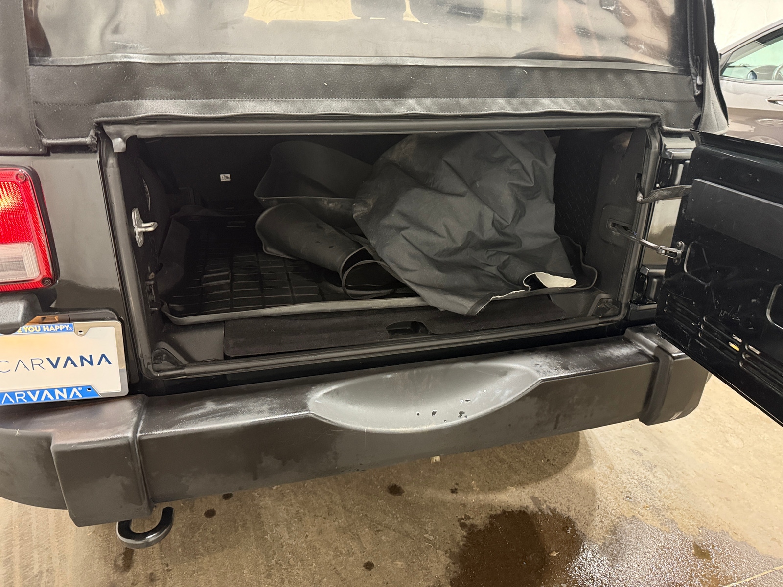 Thumbnail: 2012 Jeep Wrangler - 7