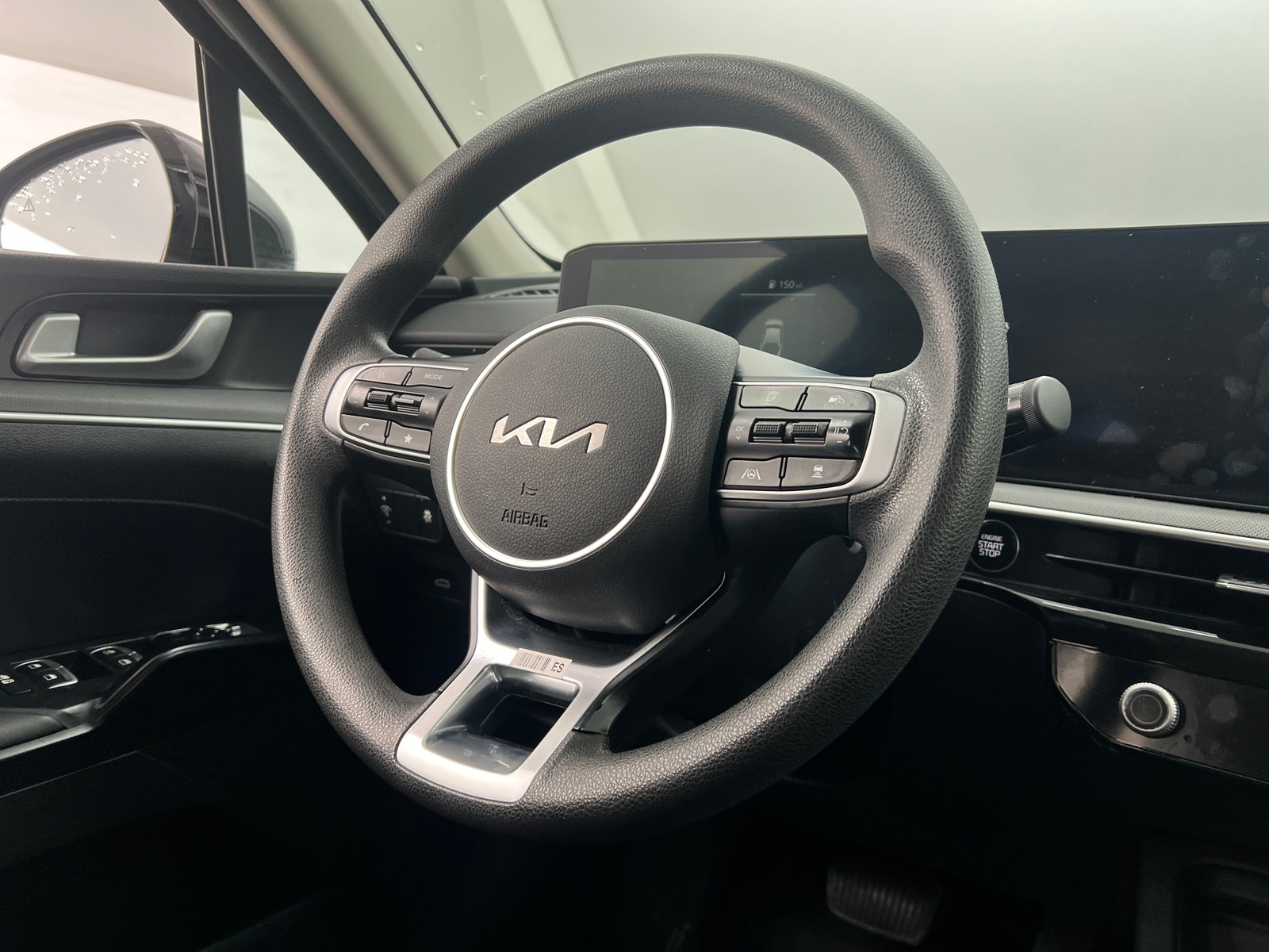 Thumbnail: 2025 Kia K5 - 5