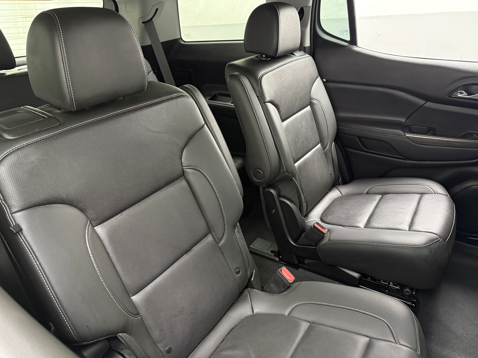 Thumbnail: 2023 GMC Acadia - 5