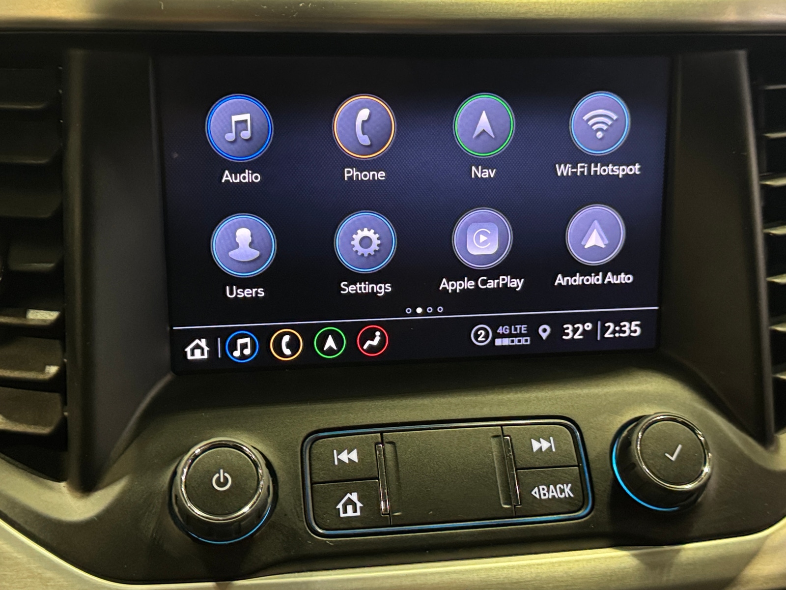 Thumbnail: 2023 GMC Acadia - 3