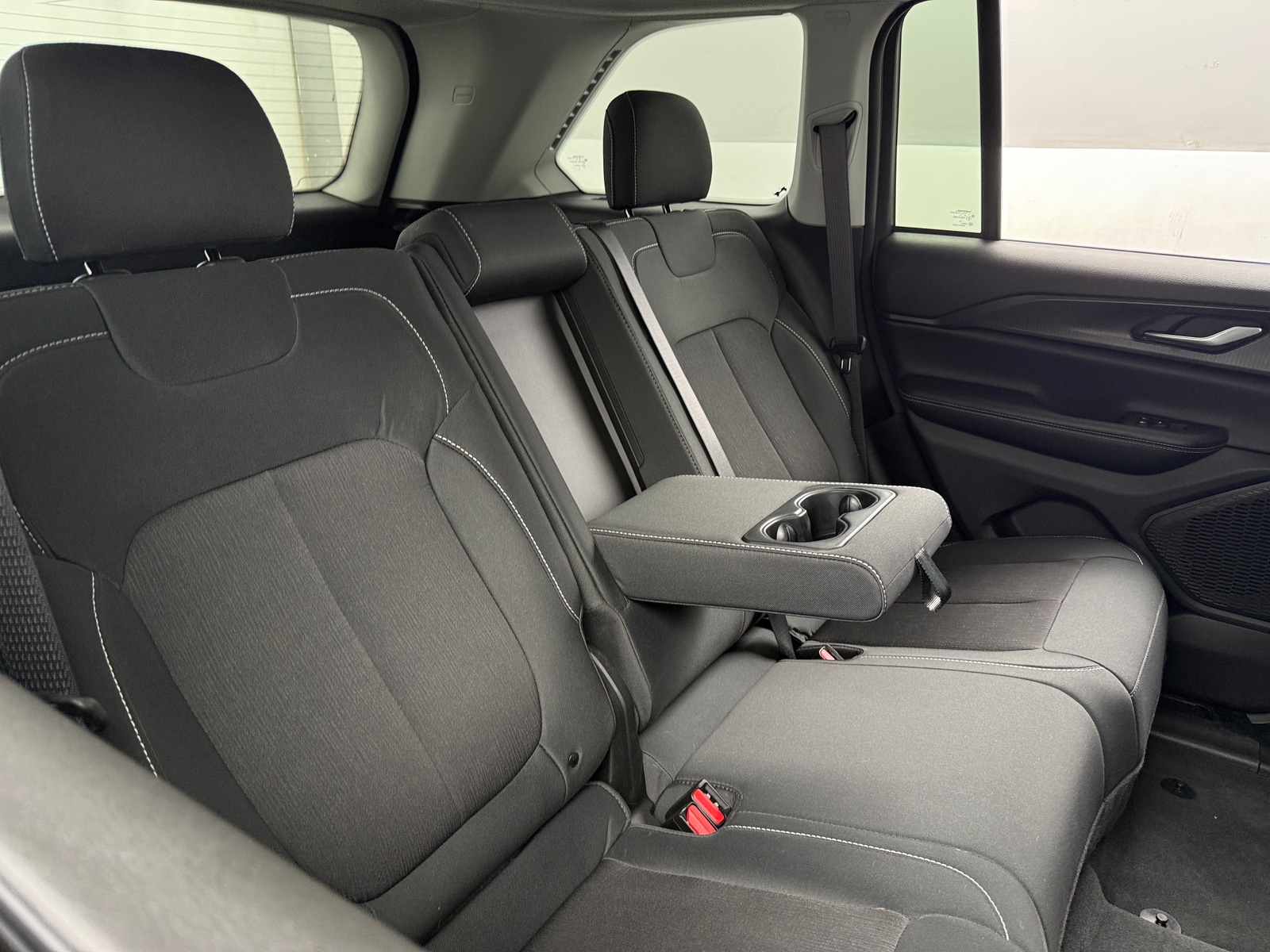 Thumbnail: 2024 Jeep Grand Cherokee - 6