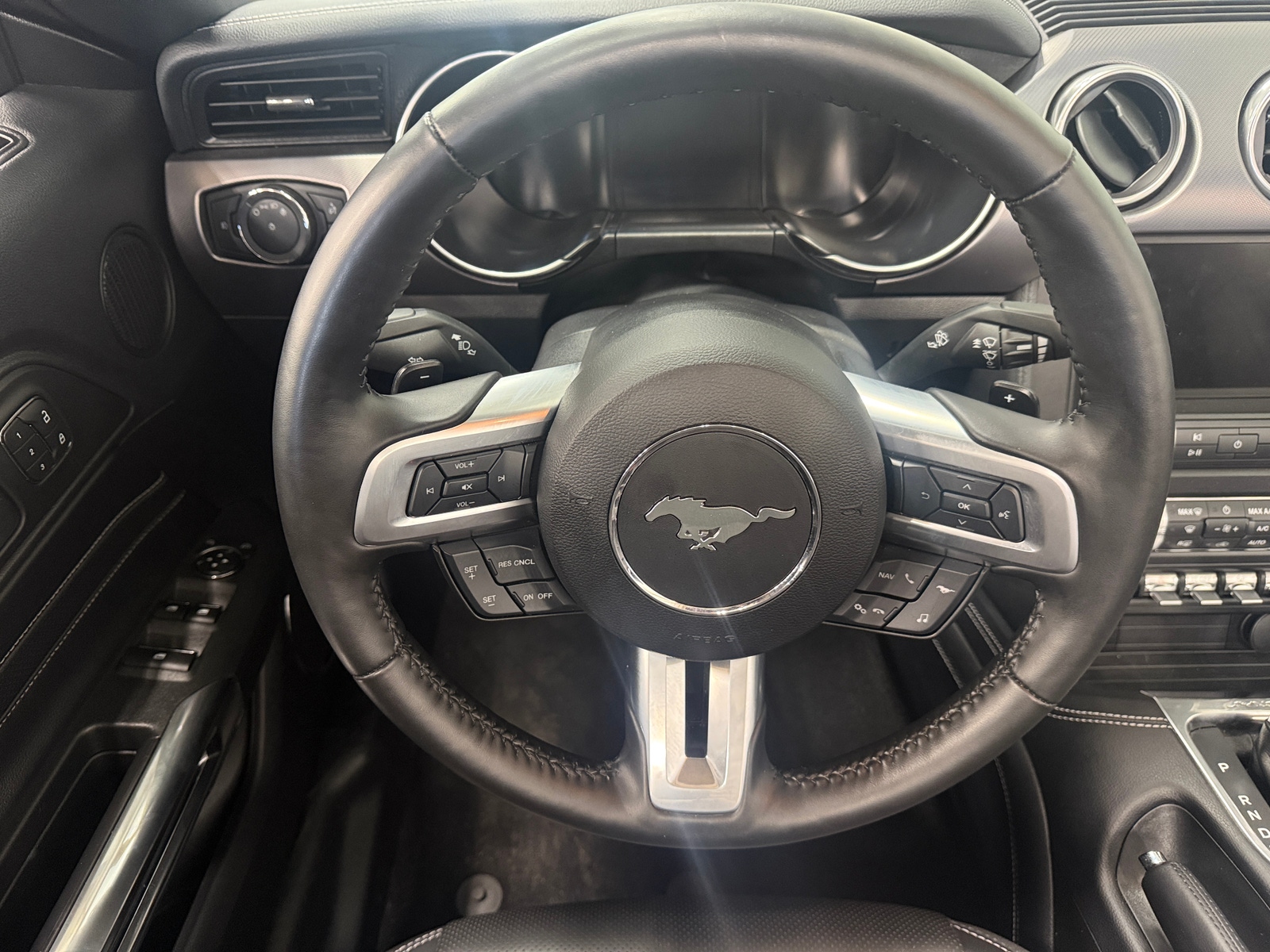 Thumbnail: 2019 Ford Mustang - 4