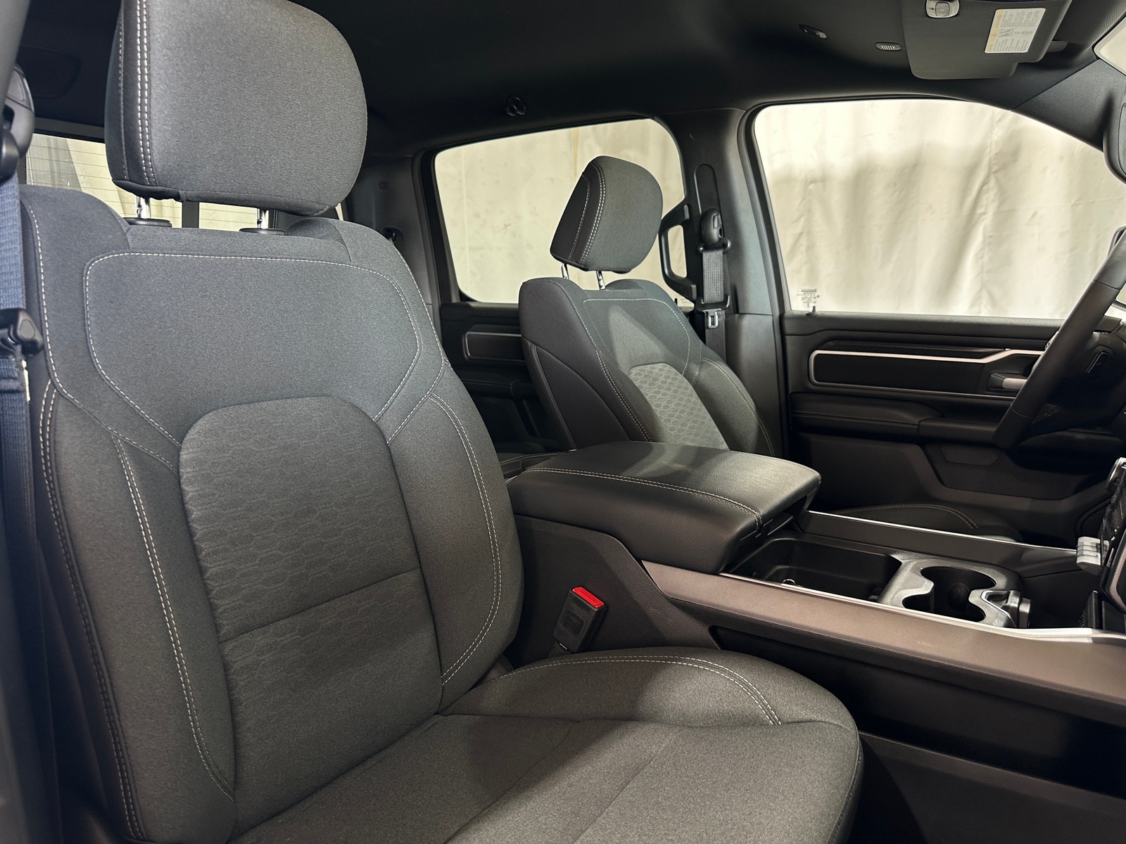 Thumbnail: 2025 RAM 1500 - 2