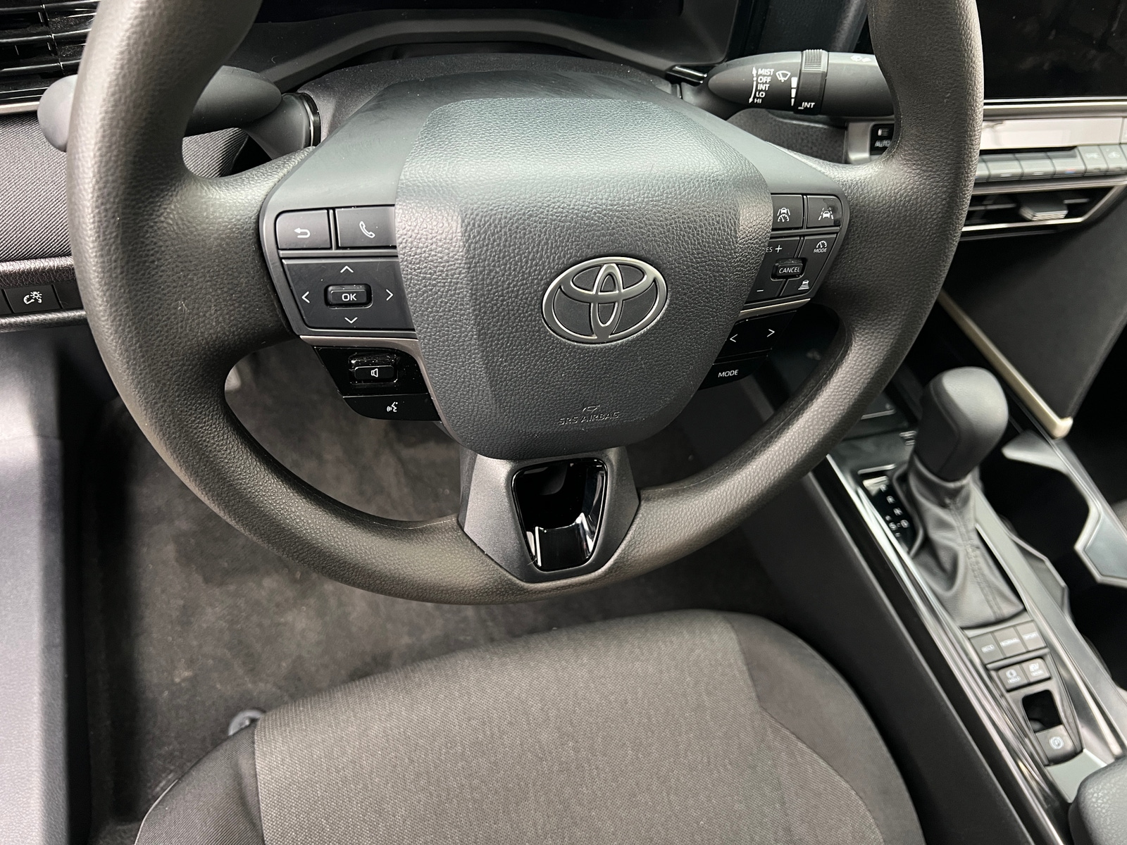 Thumbnail: 2025 Toyota Camry - 5