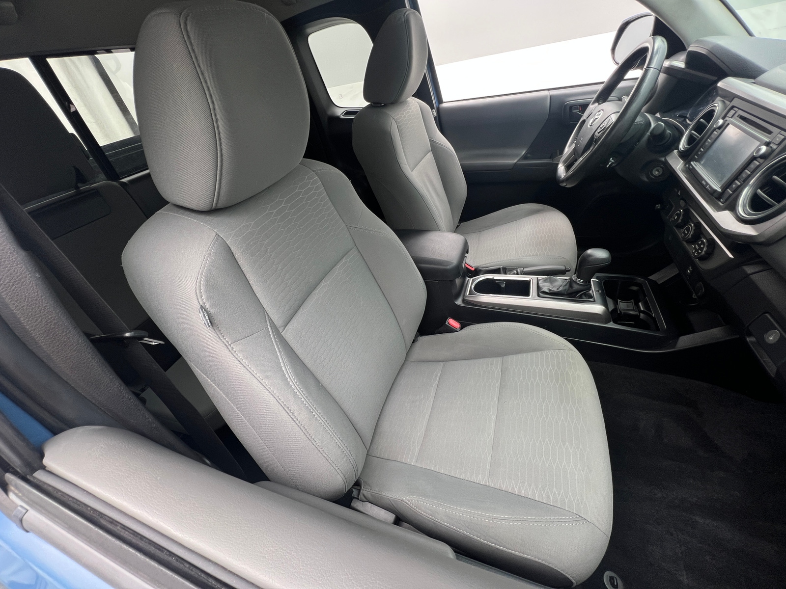 Thumbnail: 2019 Toyota Tacoma - 2