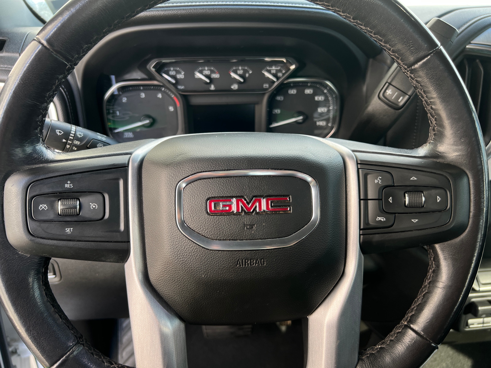 Thumbnail: 2022 GMC Sierra 2500 - 5