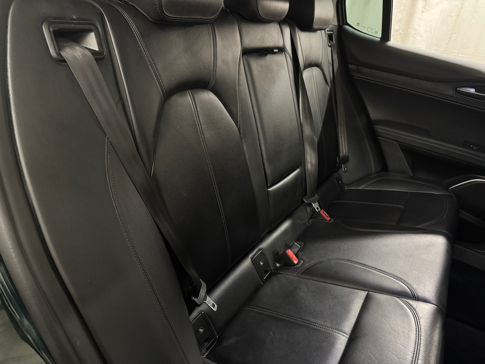 Thumbnail: 2021 Alfa Romeo Stelvio - 5