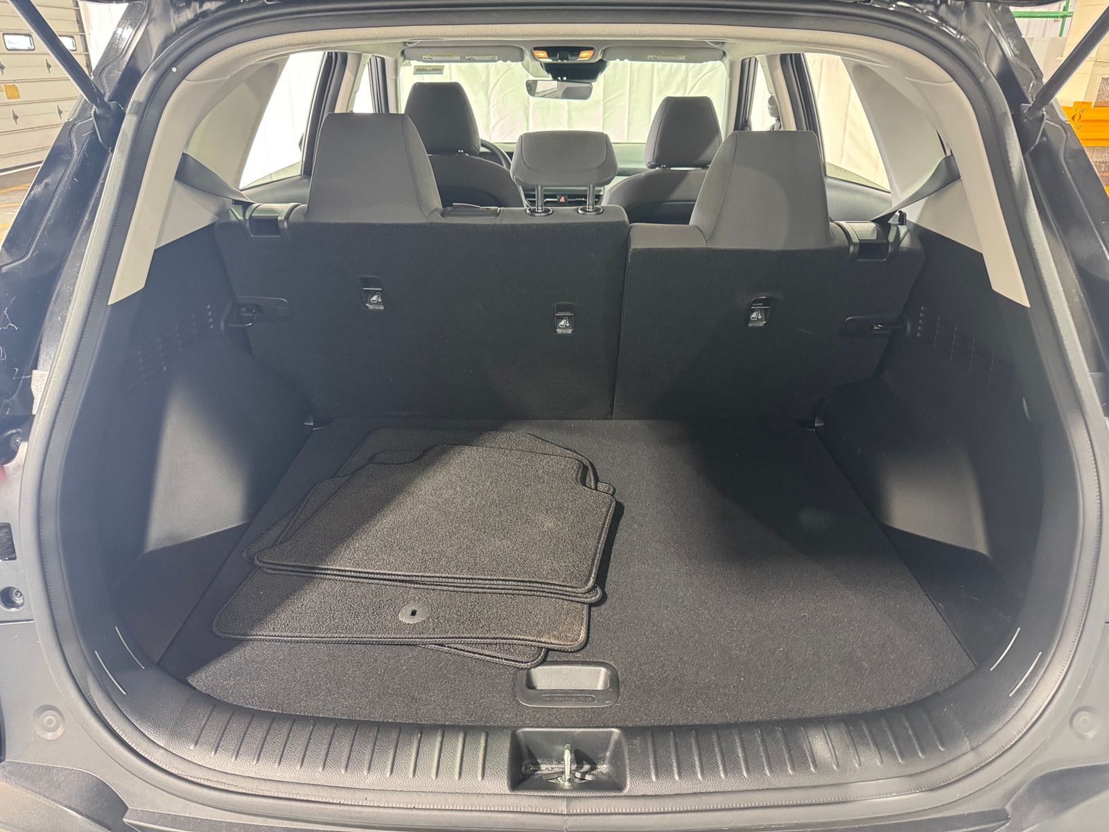 Thumbnail: 2024 Kia Seltos - 7