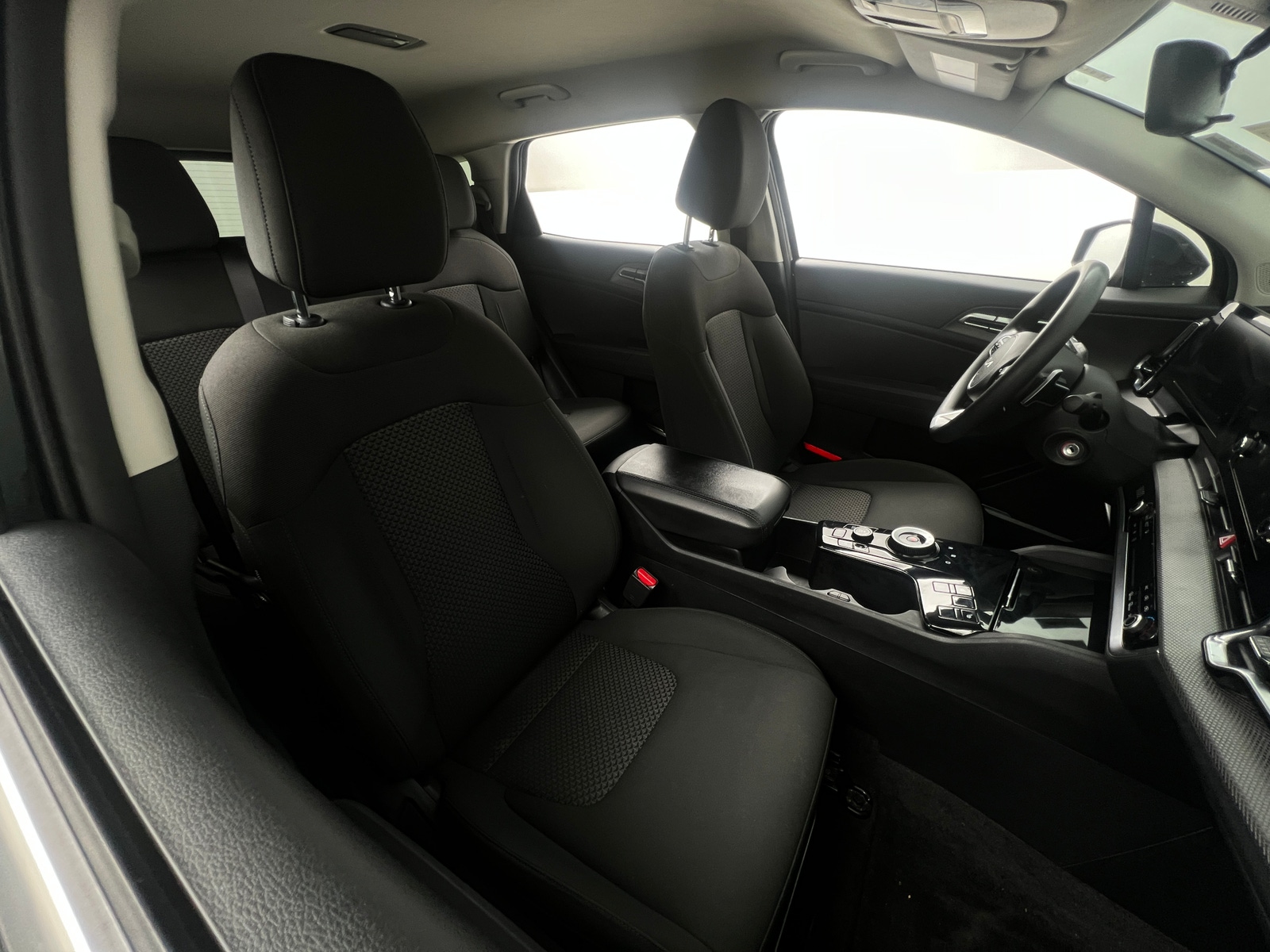 Thumbnail: 2023 Kia Sportage - 2