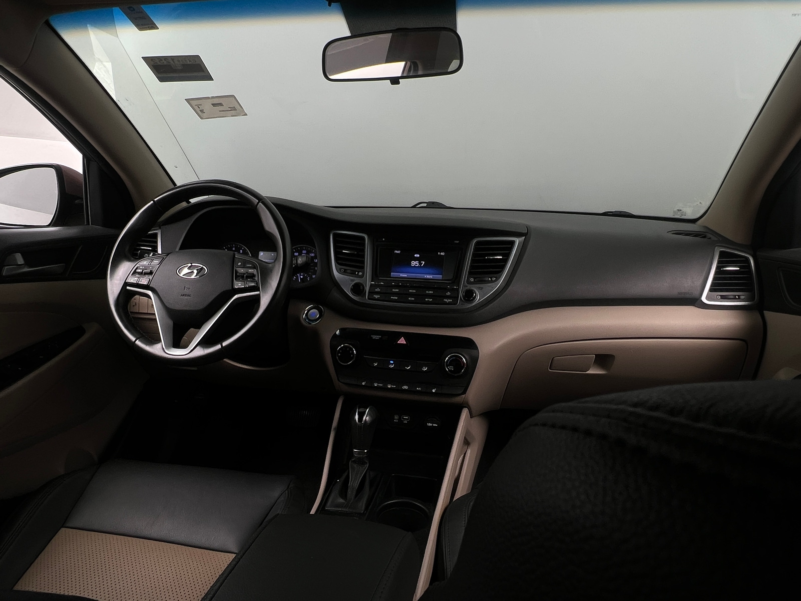 Thumbnail: 2017 Hyundai Tucson - 3