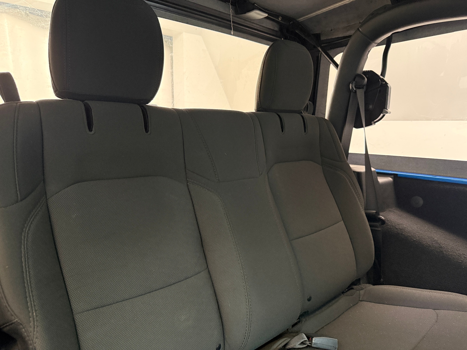 Thumbnail: 2022 Jeep Wrangler - 6