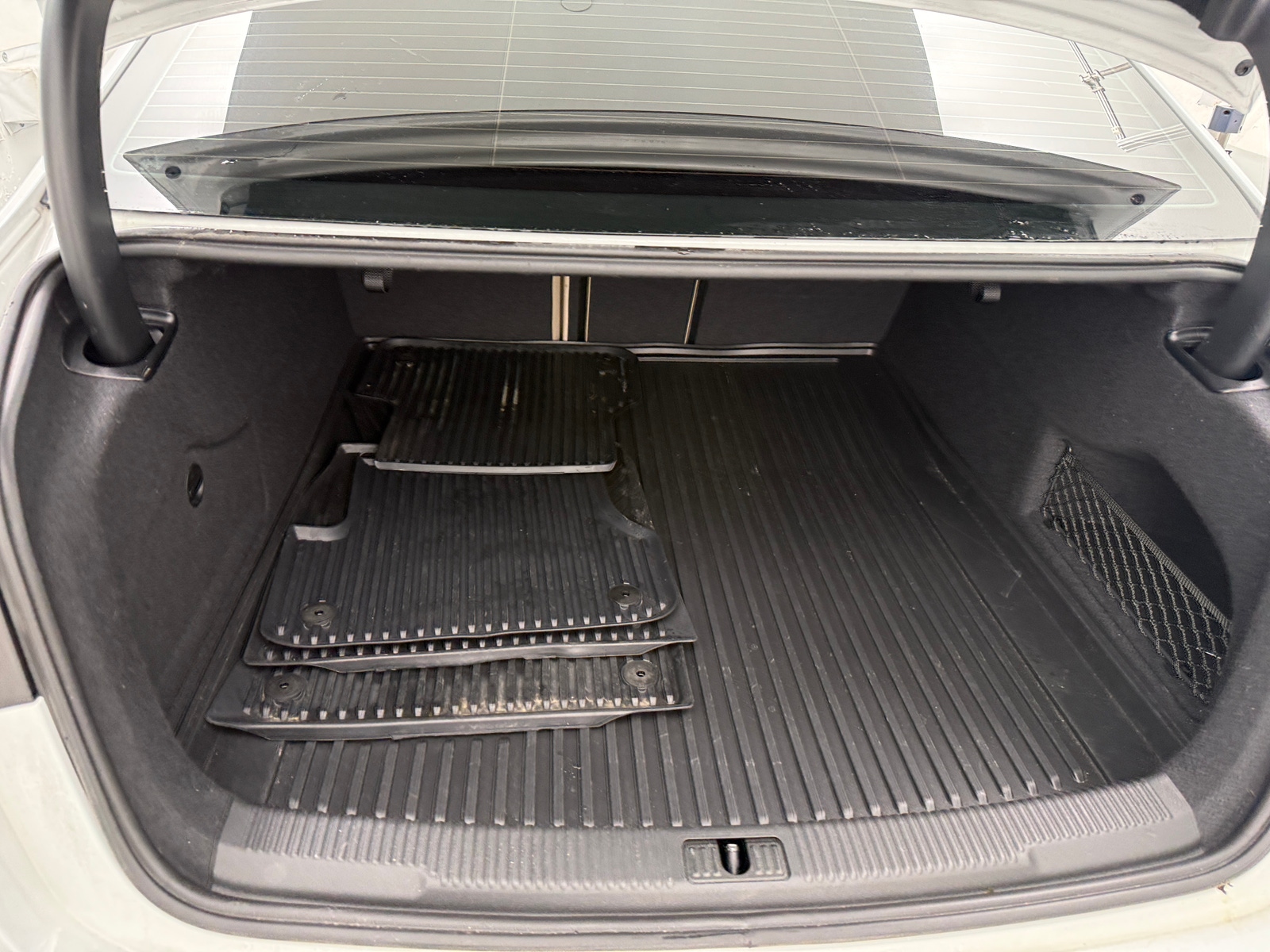 Thumbnail: 2018 Audi A6 - 6