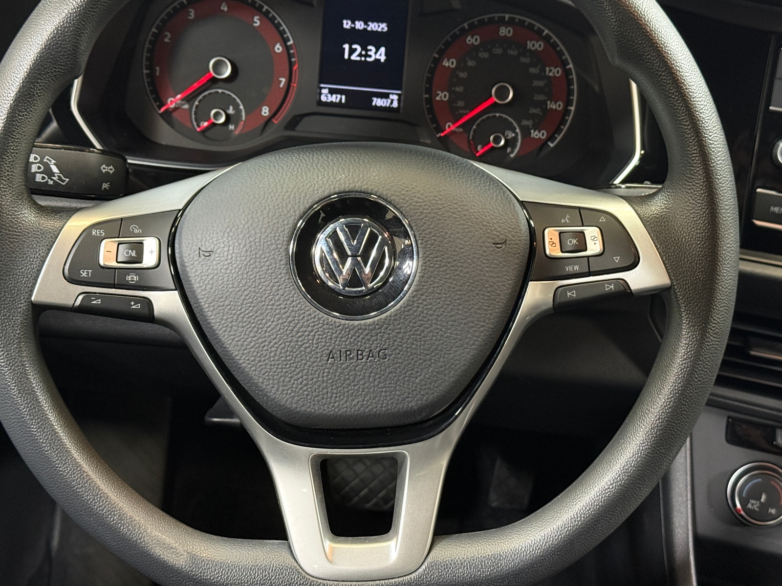 Thumbnail: 2021 Volkswagen Jetta - 5