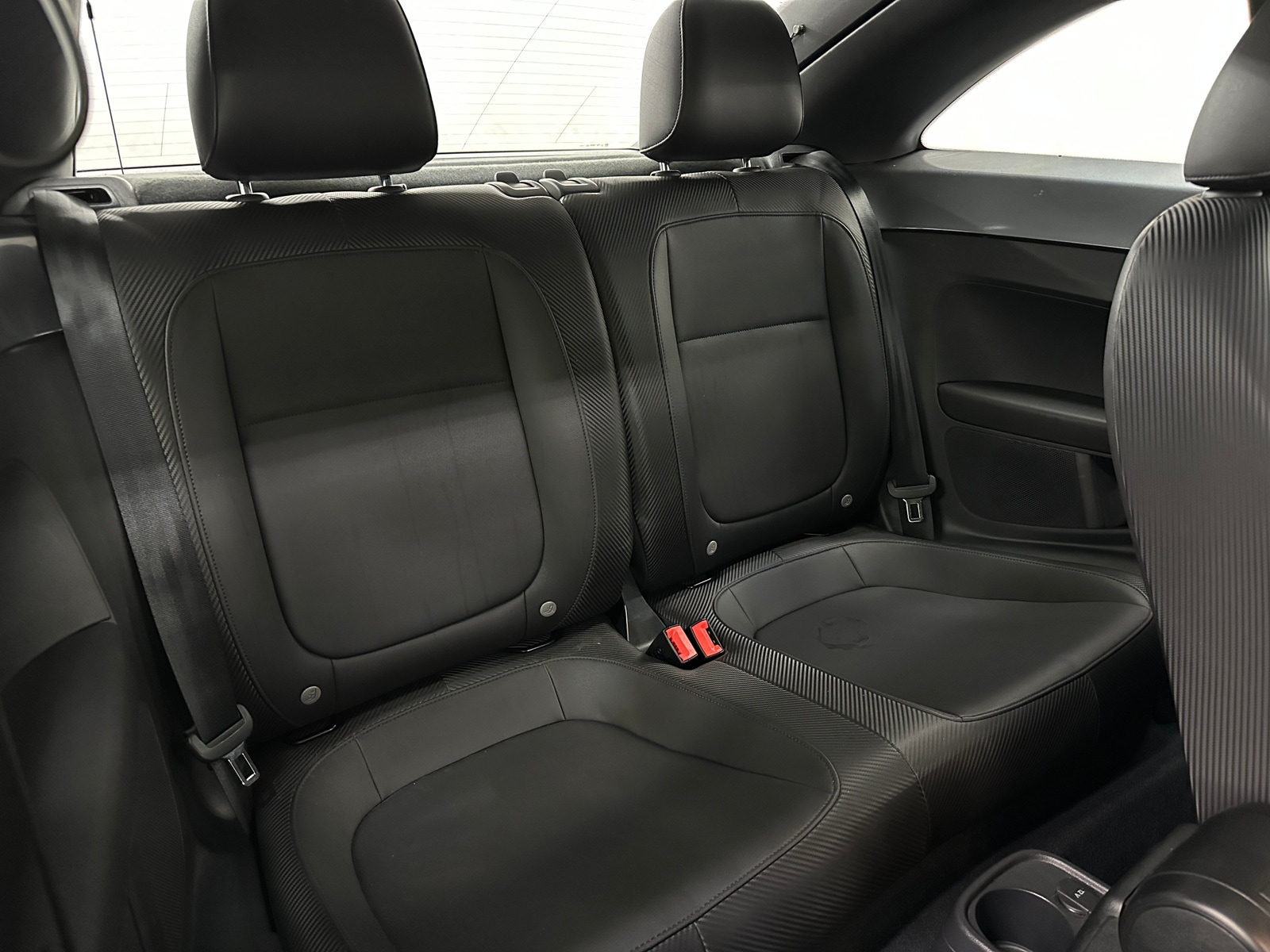 Thumbnail: 2014 Volkswagen Beetle - 5