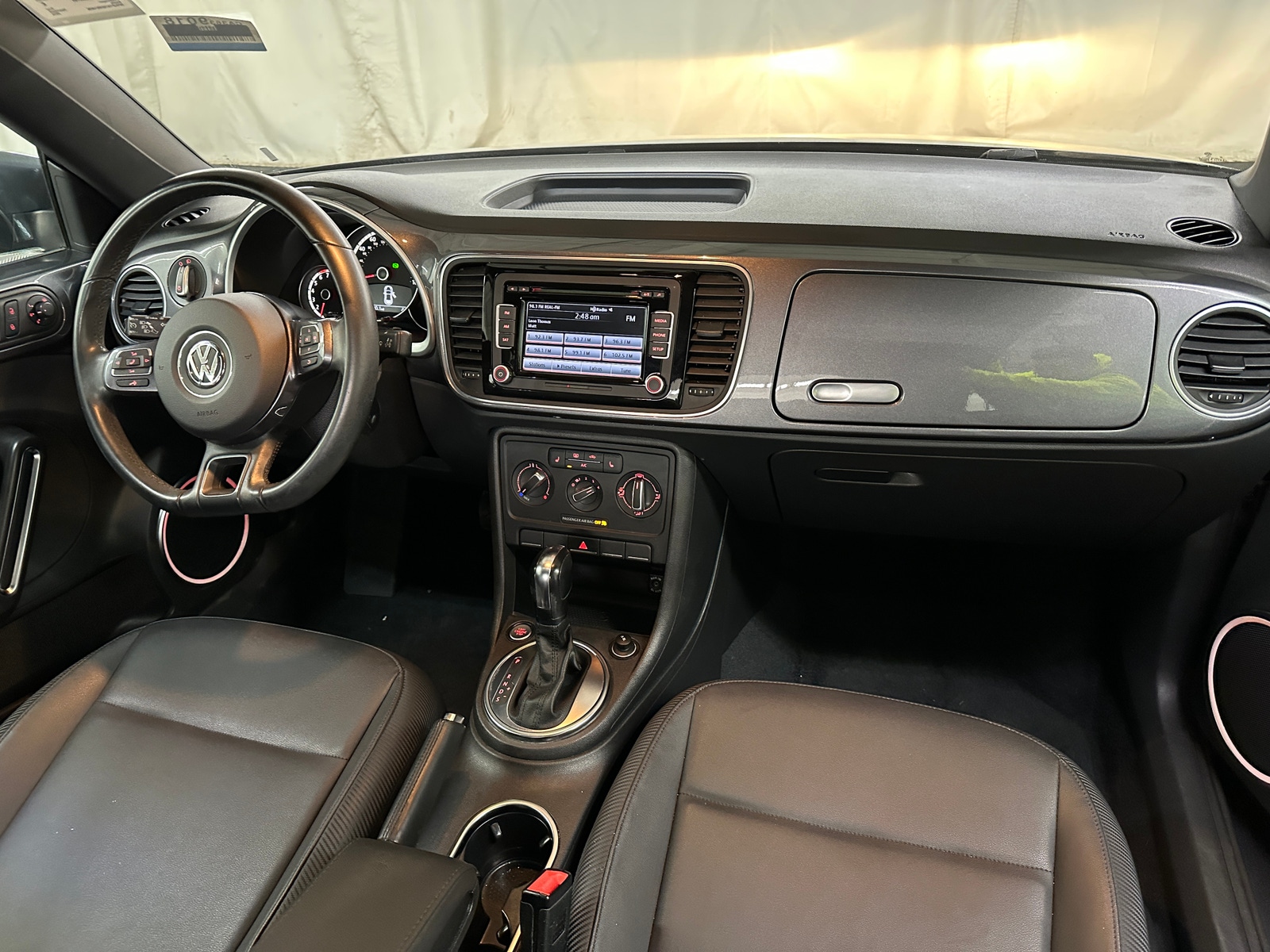 Thumbnail: 2014 Volkswagen Beetle - 2