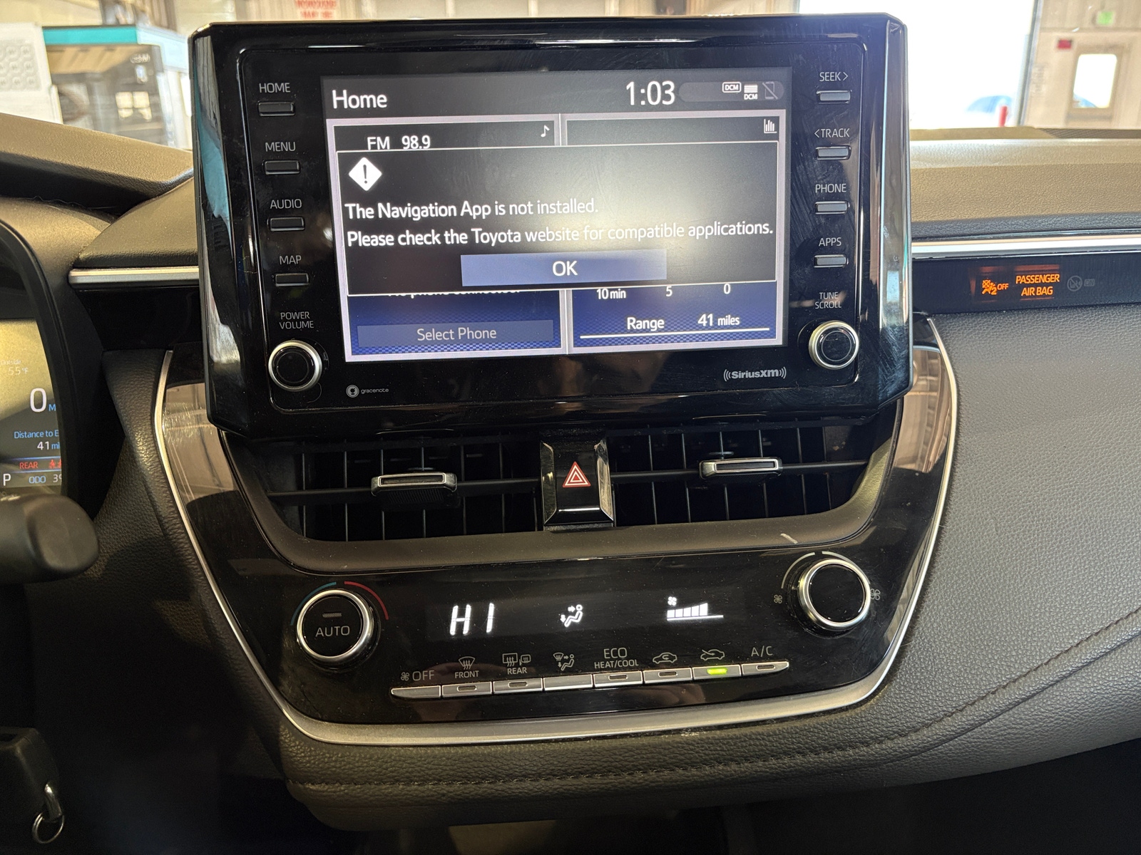 Thumbnail: 2022 Toyota Corolla - 4