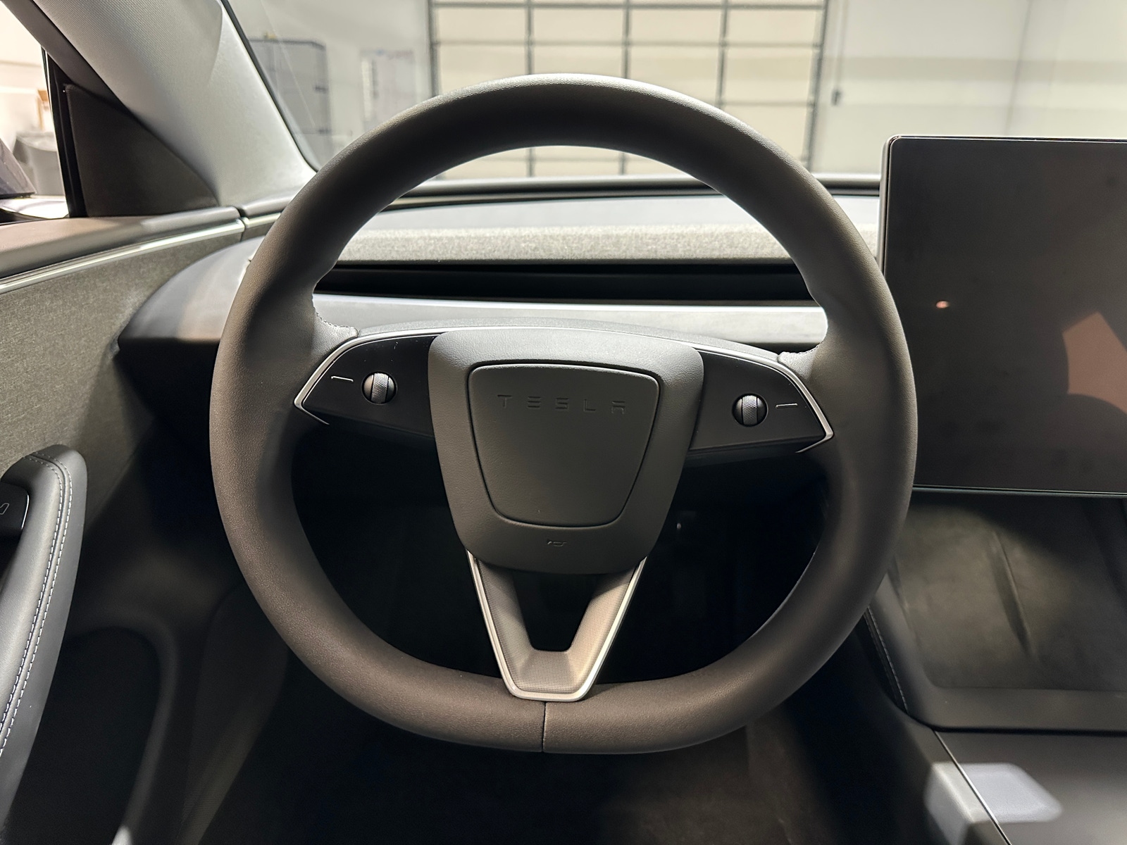 Thumbnail: 2025 Tesla Model 3 - 5