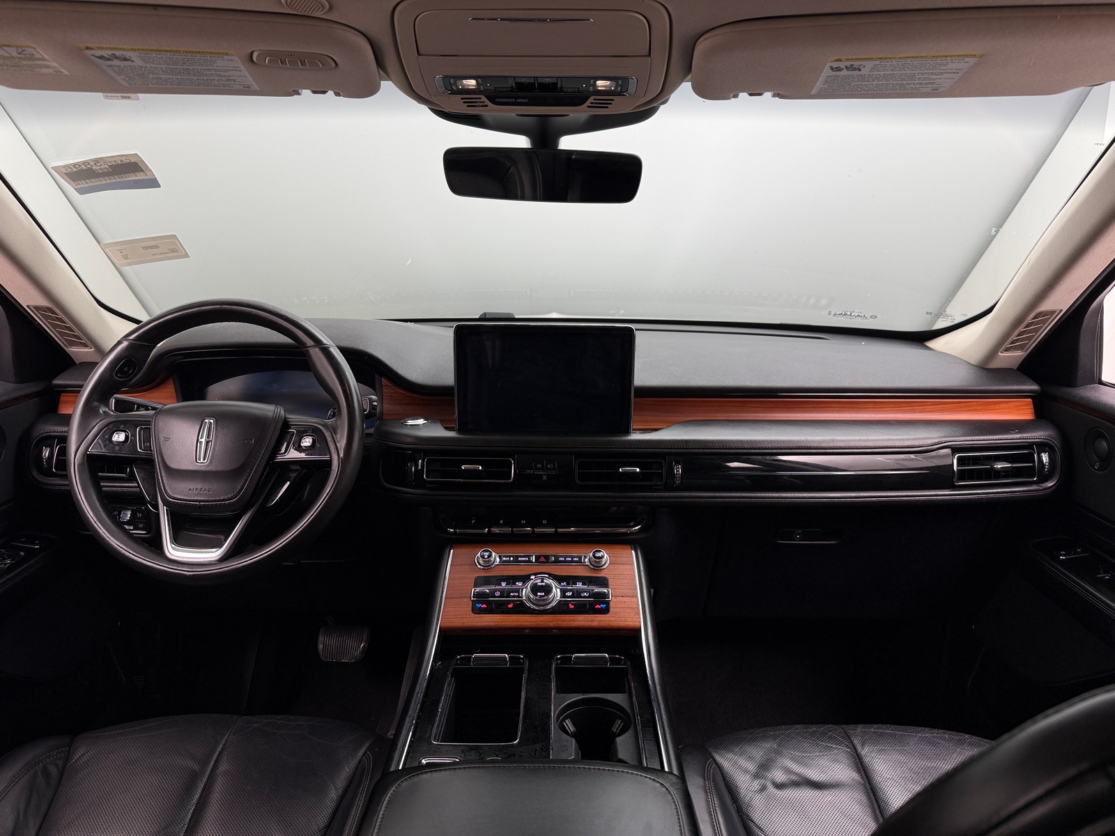 Thumbnail: 2020 Lincoln Aviator - 2