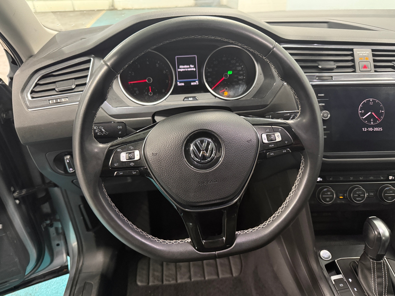 Thumbnail: 2021 Volkswagen Tiguan - 4