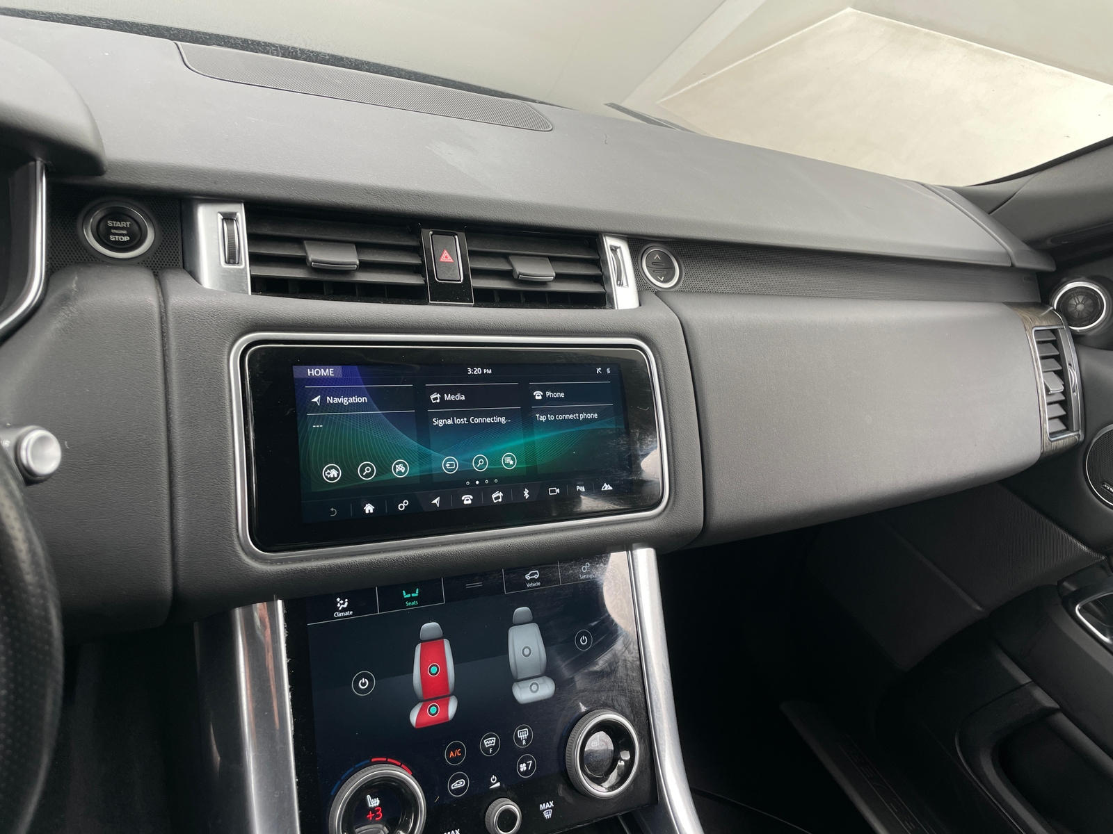 Thumbnail: 2019 Land Rover Range Rover Sport - 3