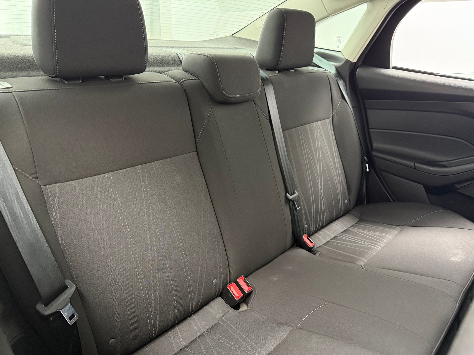 Thumbnail: 2016 Ford Focus - 6