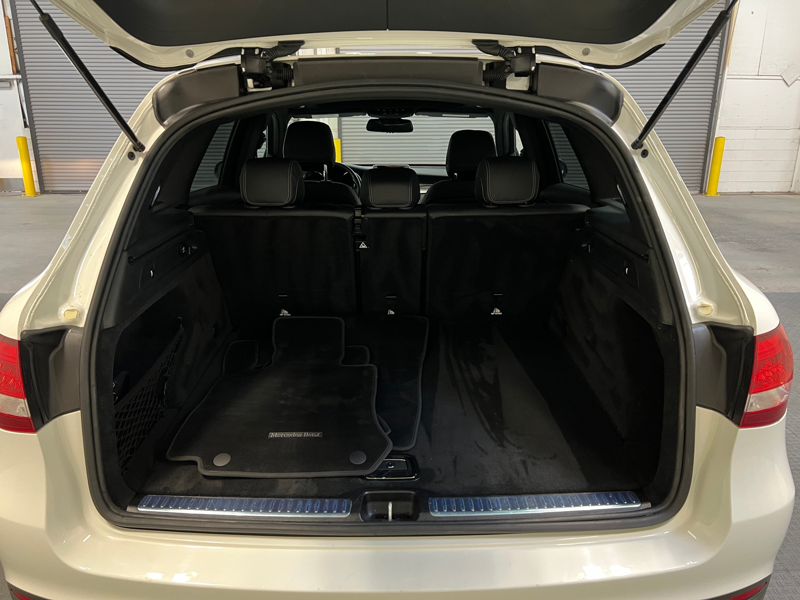 Thumbnail: 2018 Mercedes-Benz GLC - 6