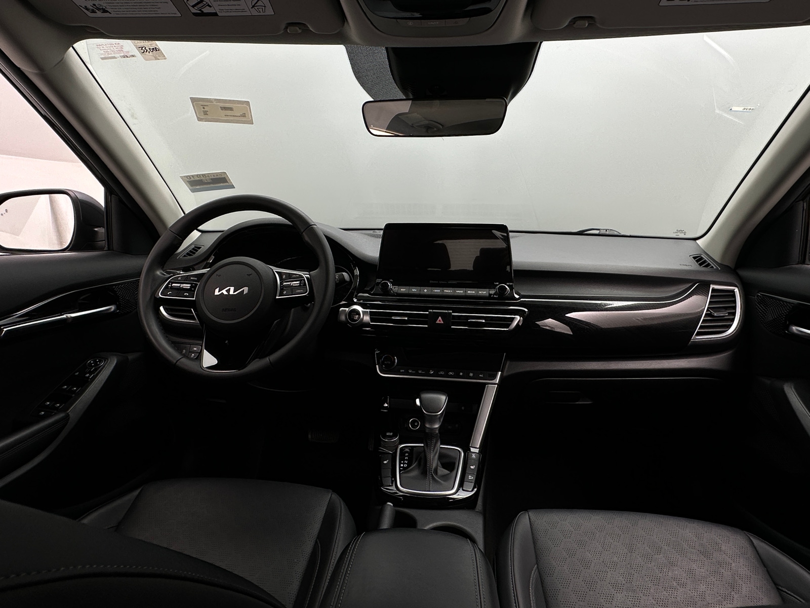 Thumbnail: 2022 Kia Seltos - 2