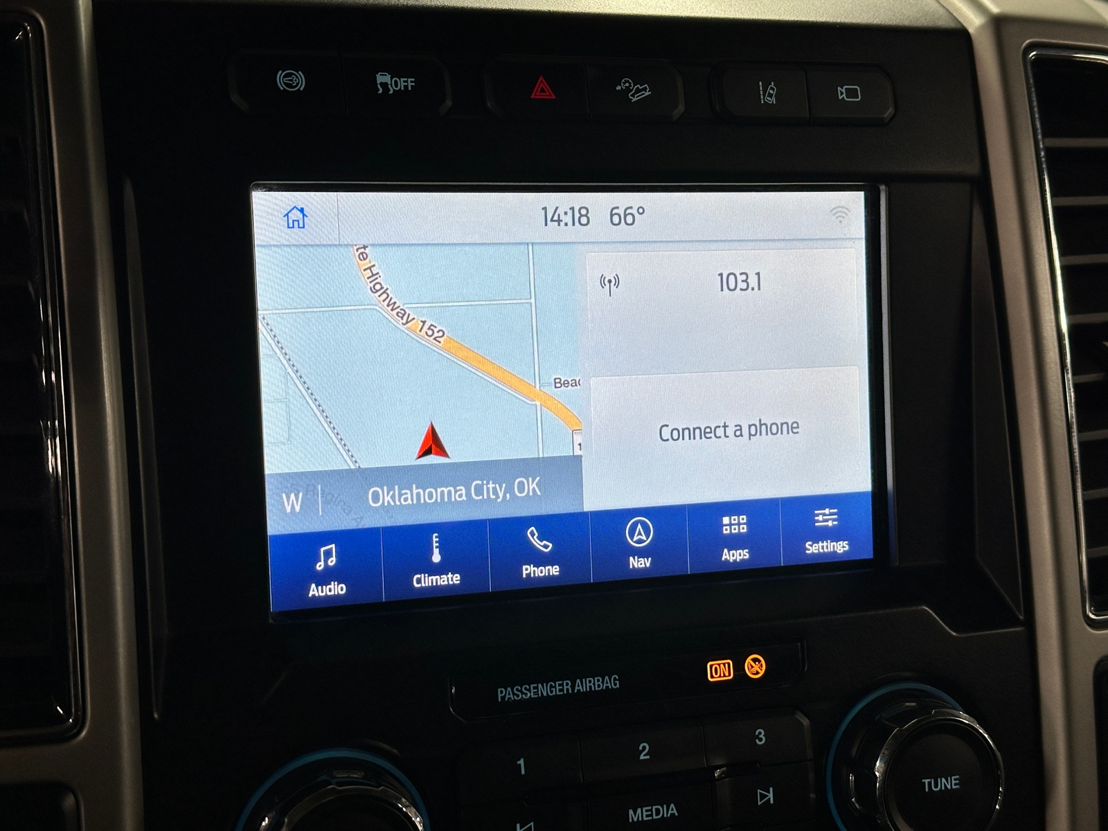 Thumbnail: 2020 Ford Econoline - 3