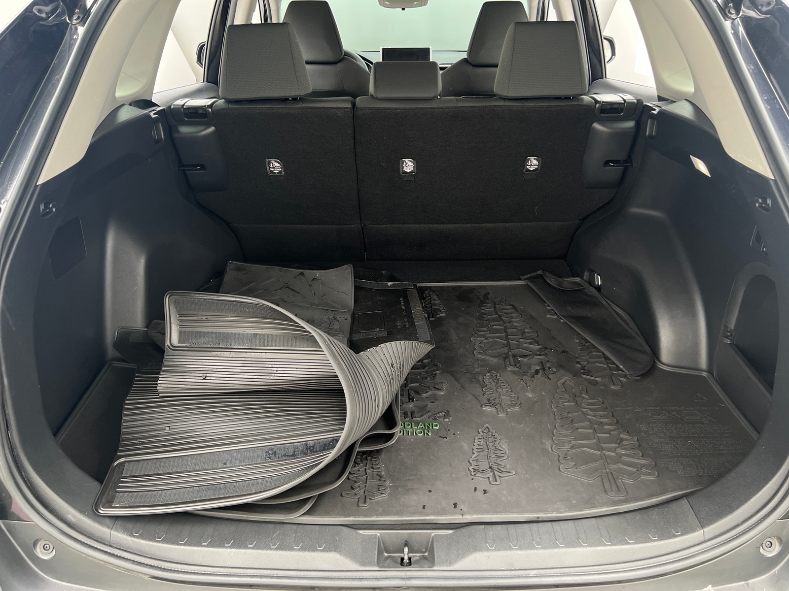 Thumbnail: 2023 Toyota RAV4 - 7