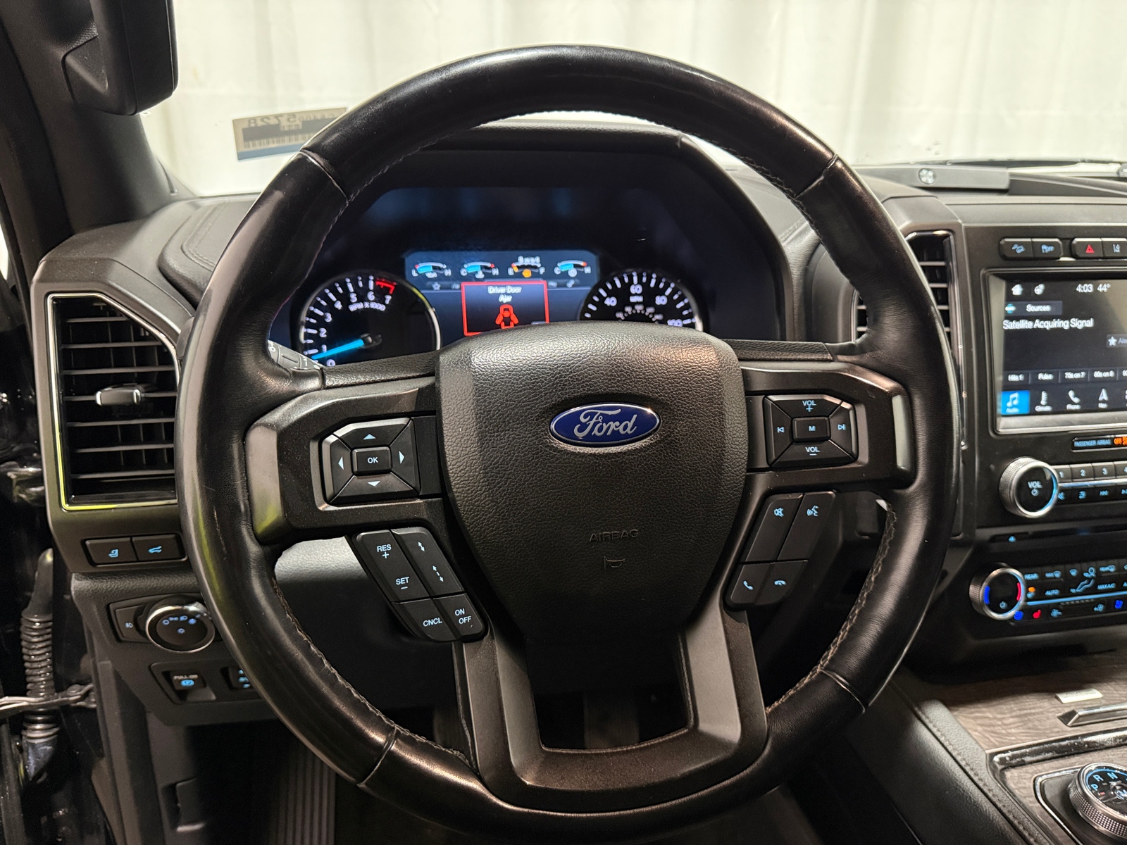 Thumbnail: 2018 Ford Expedition - 4