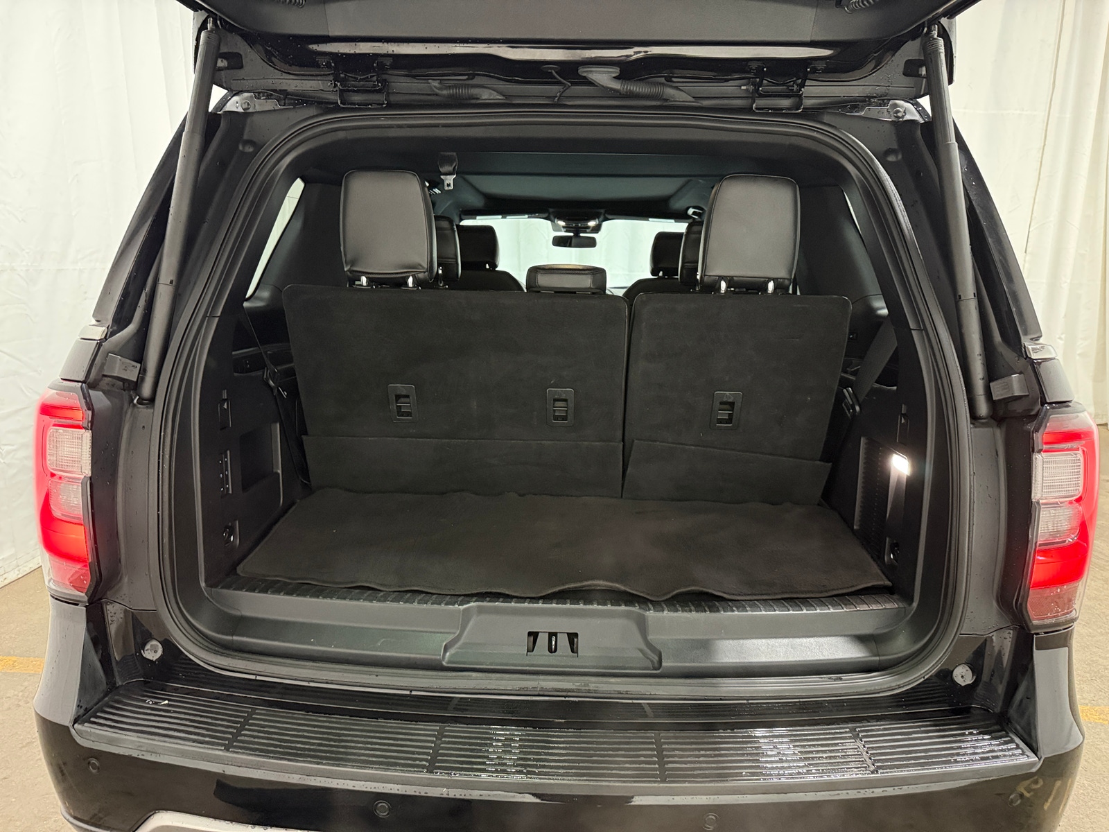 Thumbnail: 2018 Ford Expedition - 6