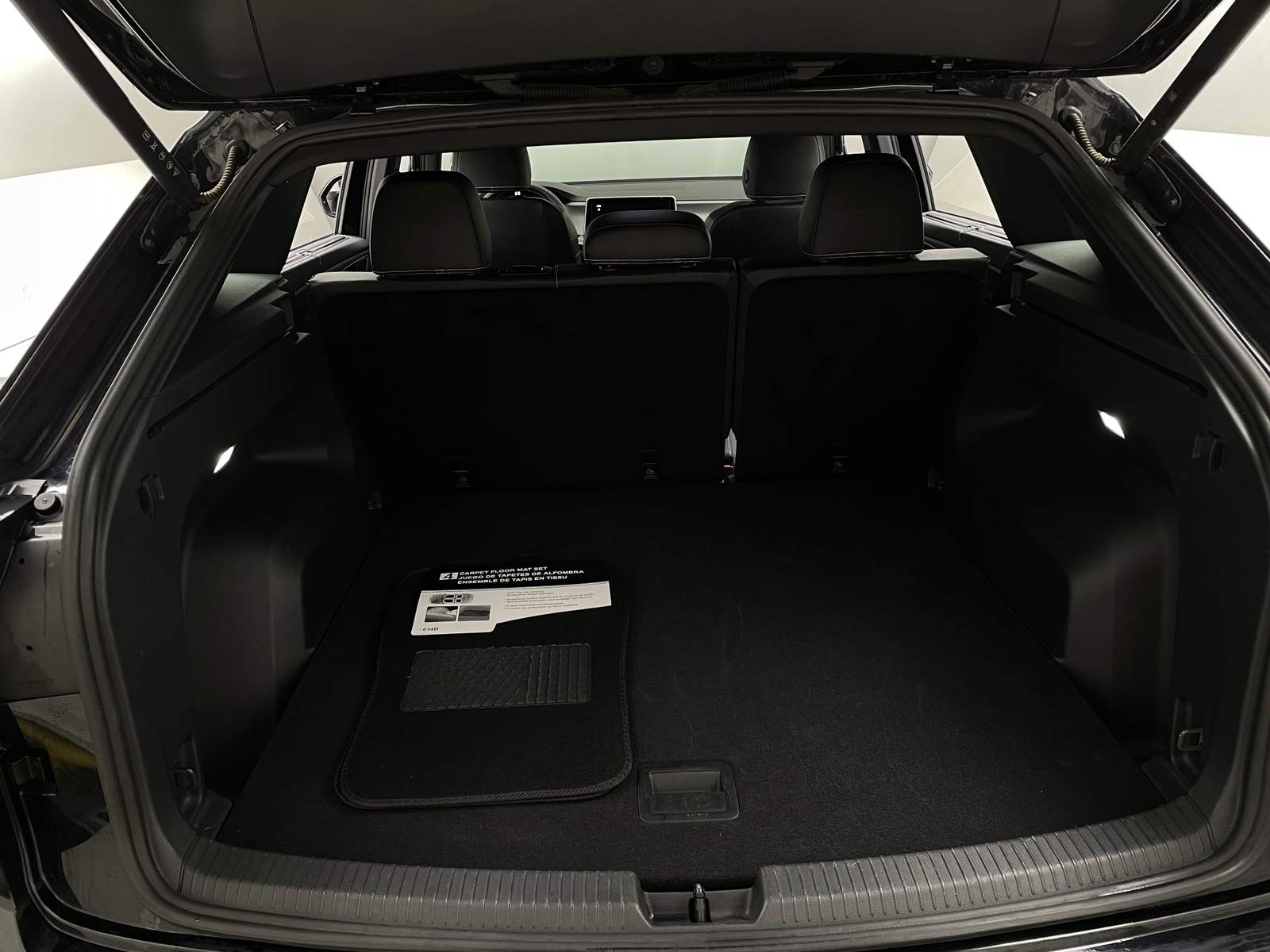 Thumbnail: 2025 Volkswagen Atlas - 6