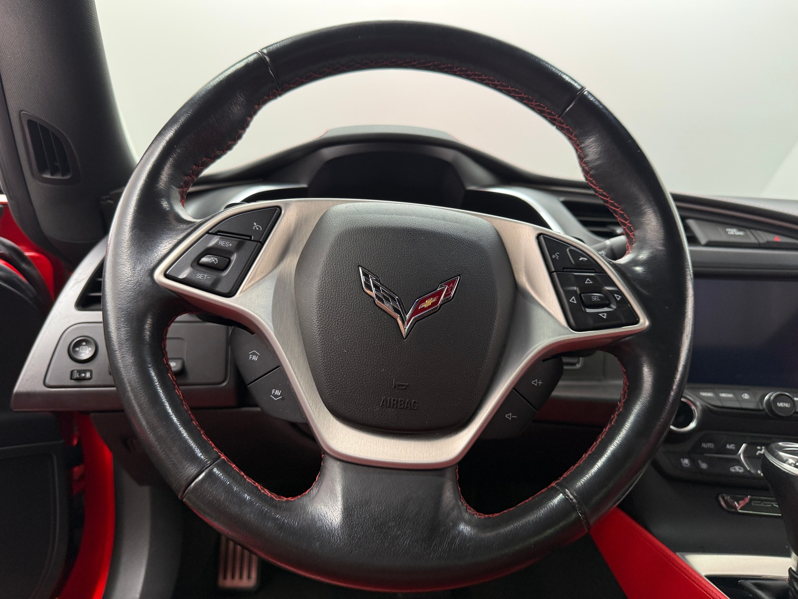 Thumbnail: 2015 Chevrolet Corvette - 3