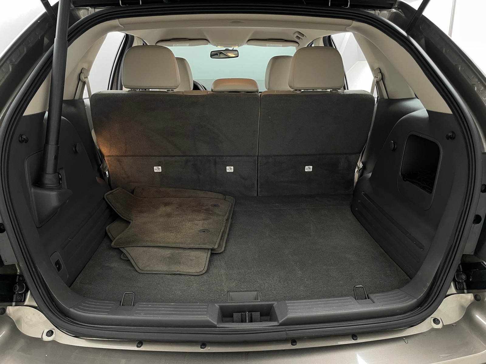 Thumbnail: 2014 Ford Edge - 6